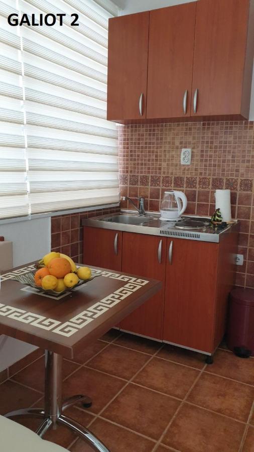 Apartmani Galiot Igalo Exterior foto